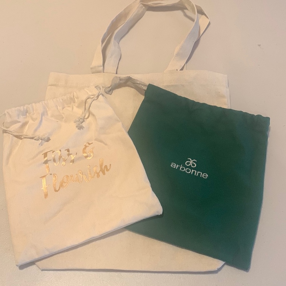 Arbonne bag bundle